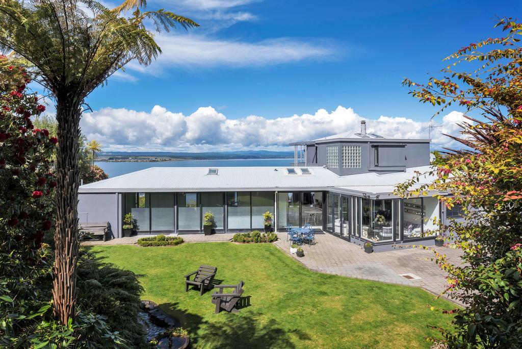 Serenity On Wakeman Taupo Dış mekan fotoğraf